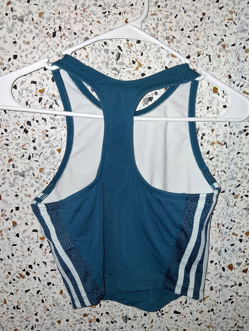 Women's Adidas Cropped Sports Bra Size Large Blue
